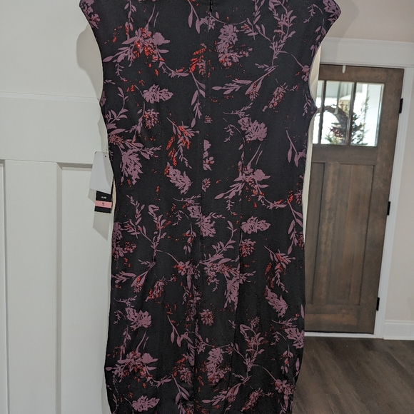 Glamour Cocktail Dress - Picture 2 of 4